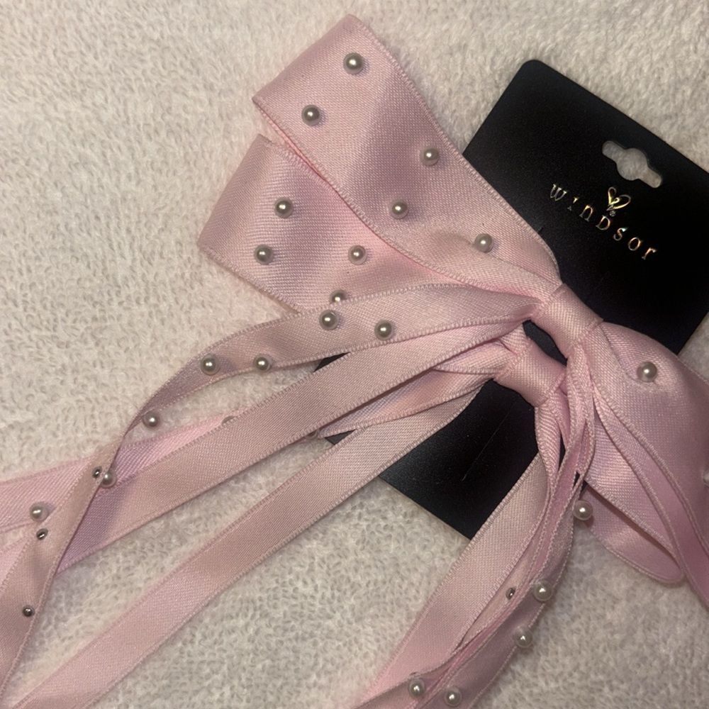 Pink bows🎀 - Picture 3 of 4